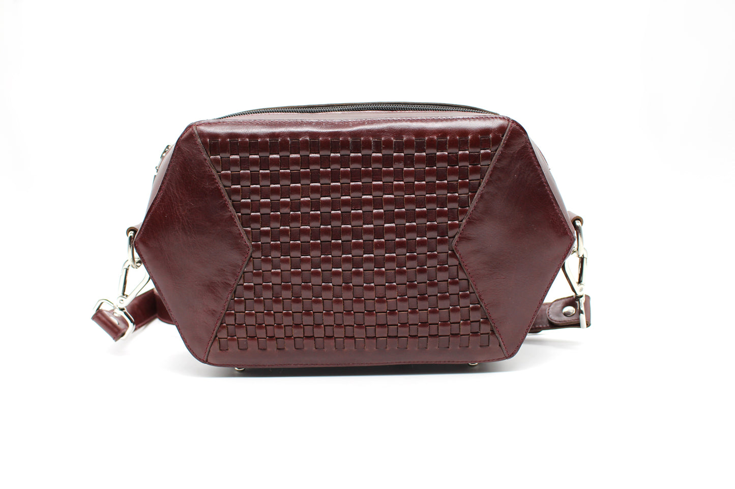 Banig Woven Shoulder Bag (brown)